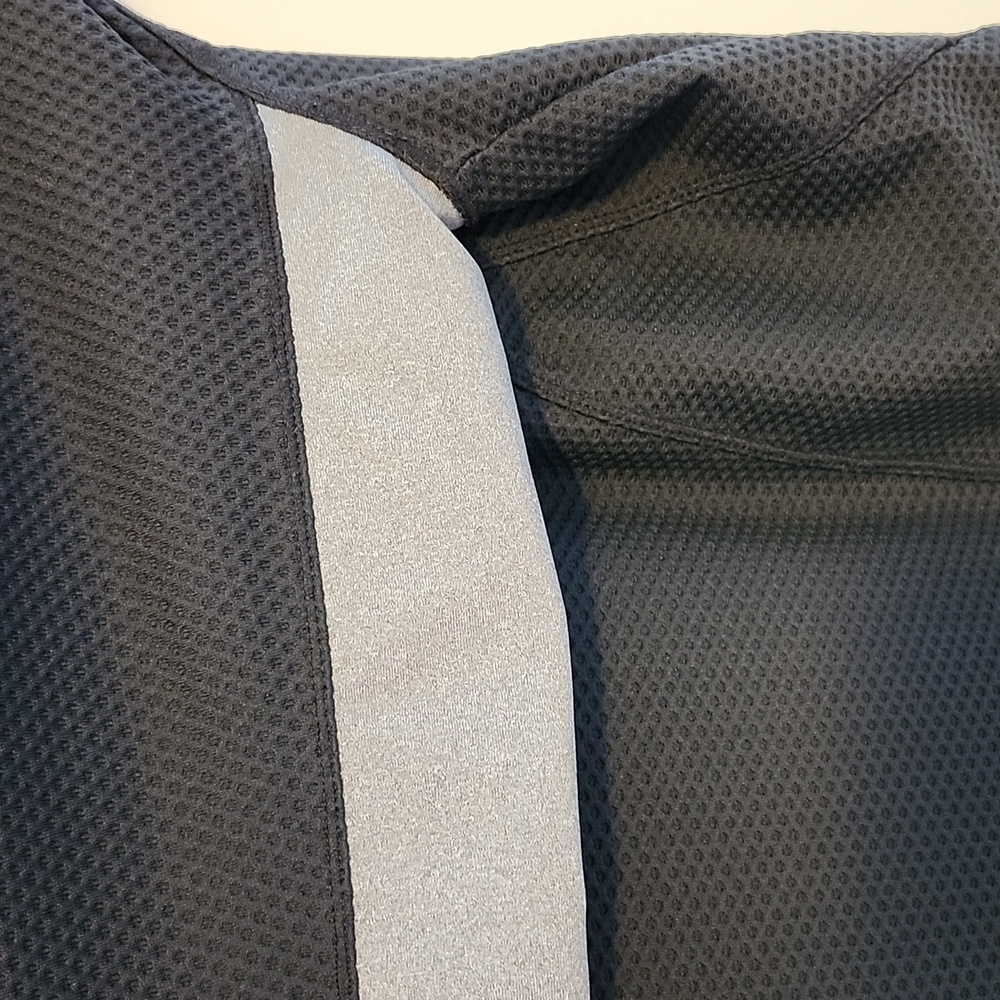 Calvin Klein Performance Jacket - Picture 9 of 11